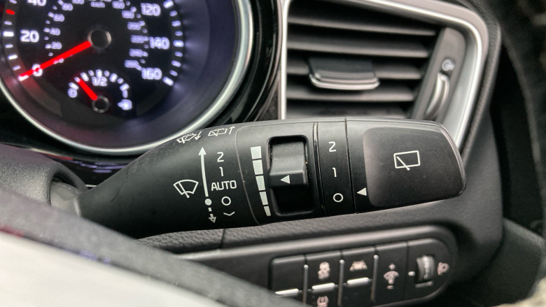 Kia Ceed 1.6 CRDi 48V ISG GT-Line 5dr Diesel Hatchback